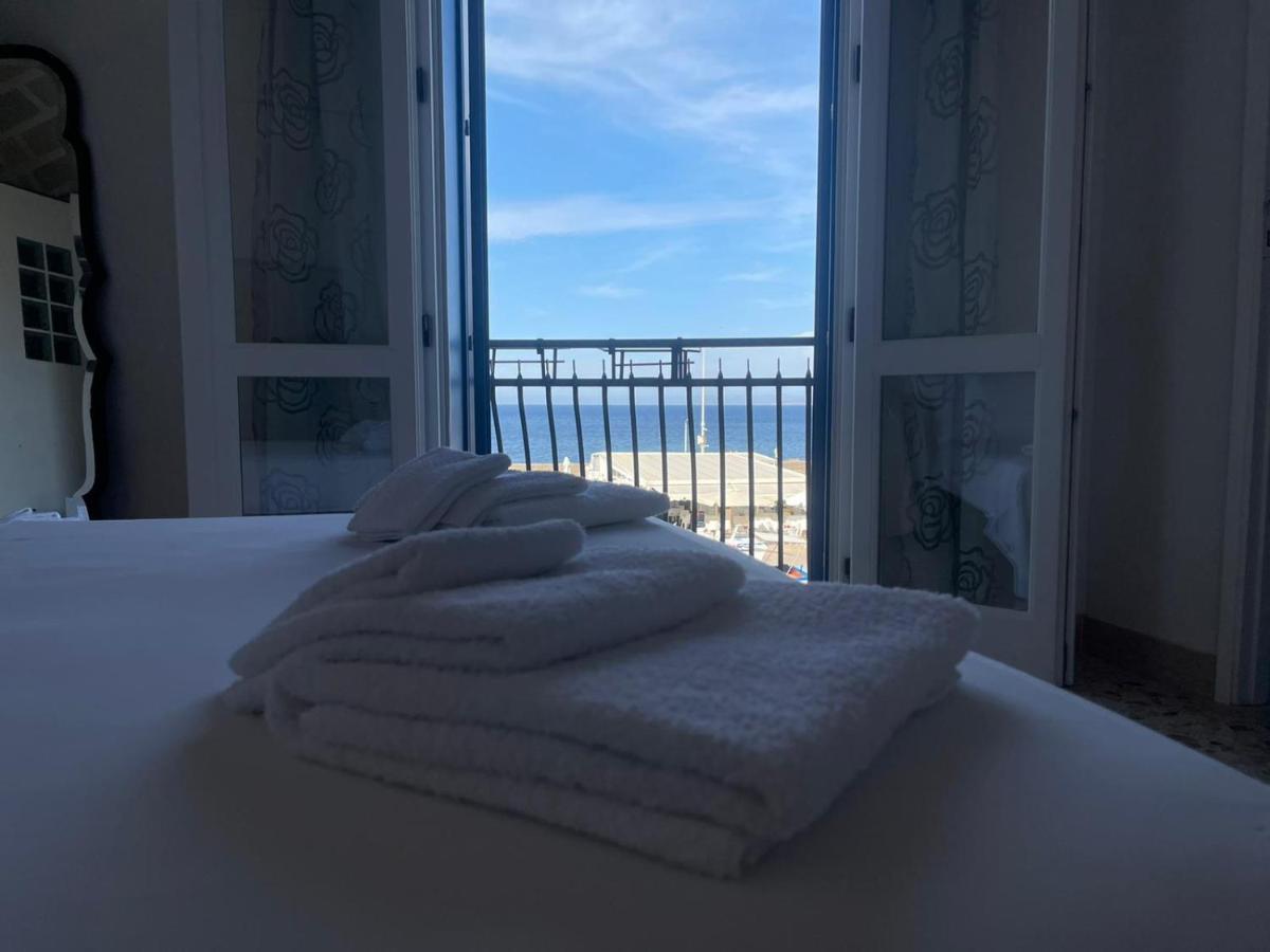 La Camera Sul Porto Hotel Marettimo Kültér fotó